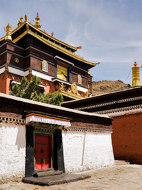 Album,Tibet,Shigatse,Tashilhunpo,Monastery,The,Stupa-tomb,of,the,Tenth,Panchen,Lama,The,Stupa-tomb,of,the,Tenth,Panchen,Lama,1,shafir,photo,image