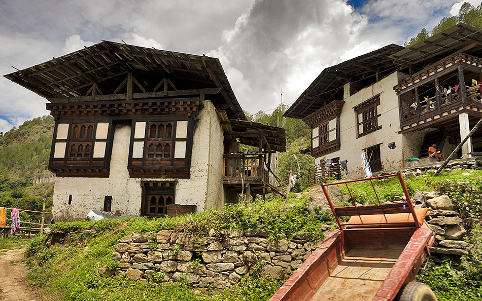 Album,Bhutan,Punakha,Traditional,Houses,9,shafir,photo,image
