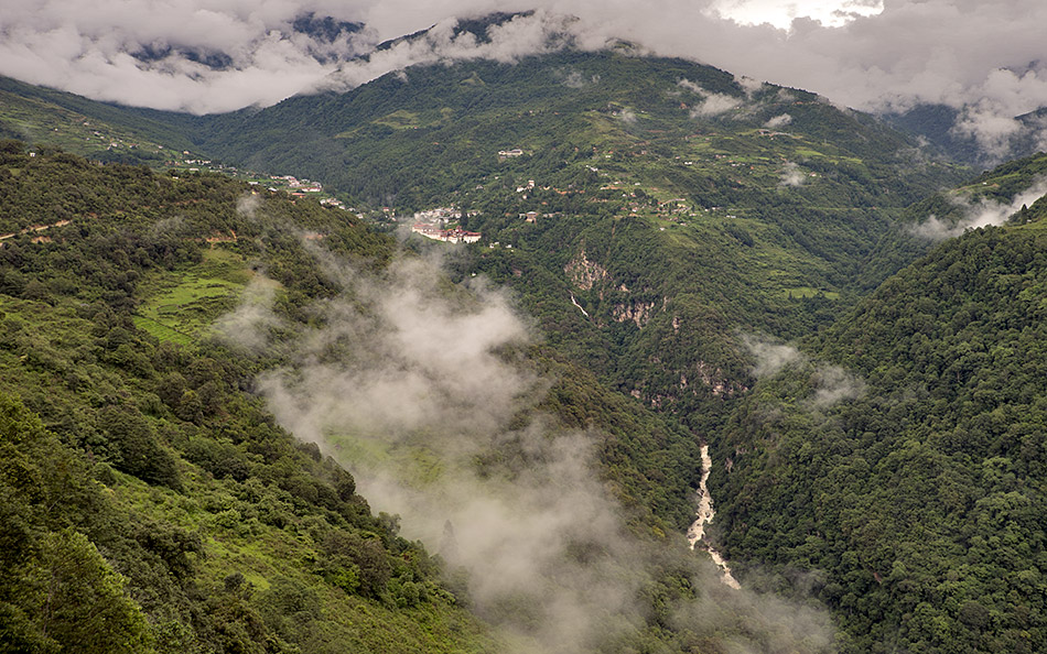 Album,Bhutan,Trongsa,Dzong,1,shafir,photo,image