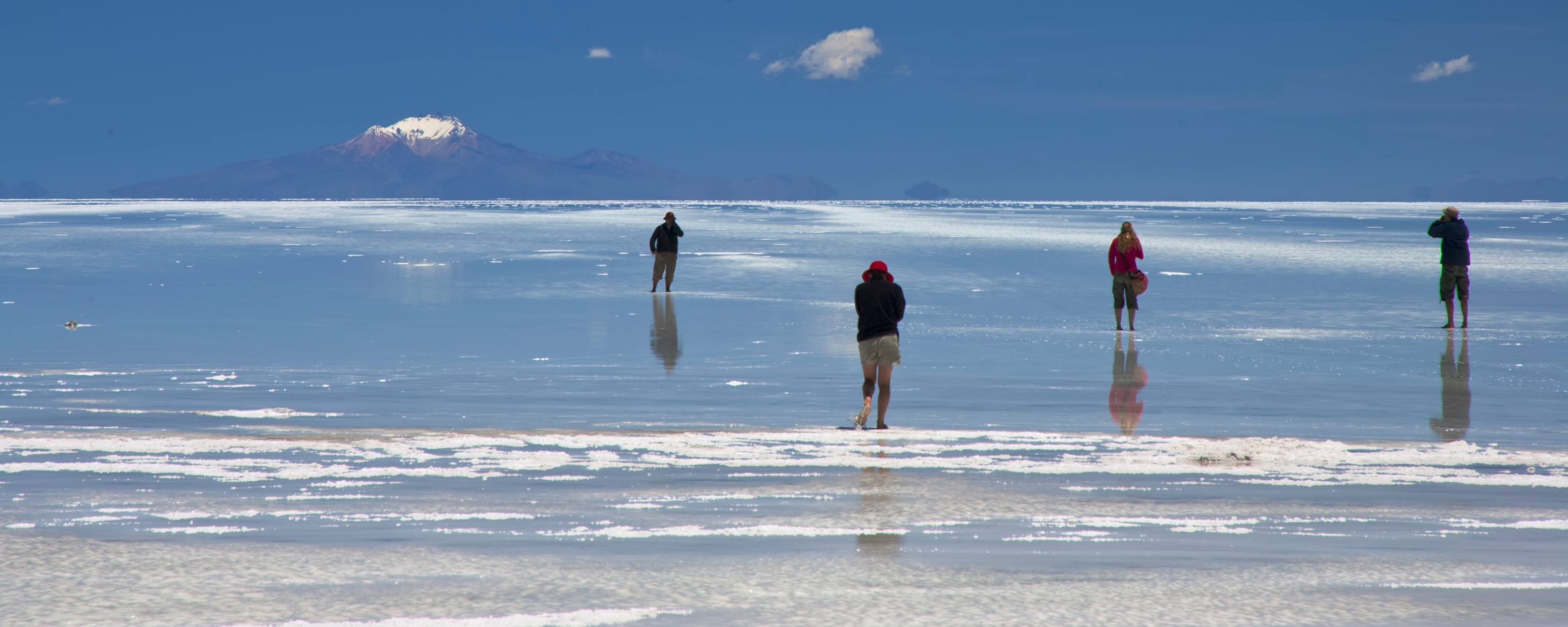 Bolivia — Potosí Department, Salar de Uyuni — landscape