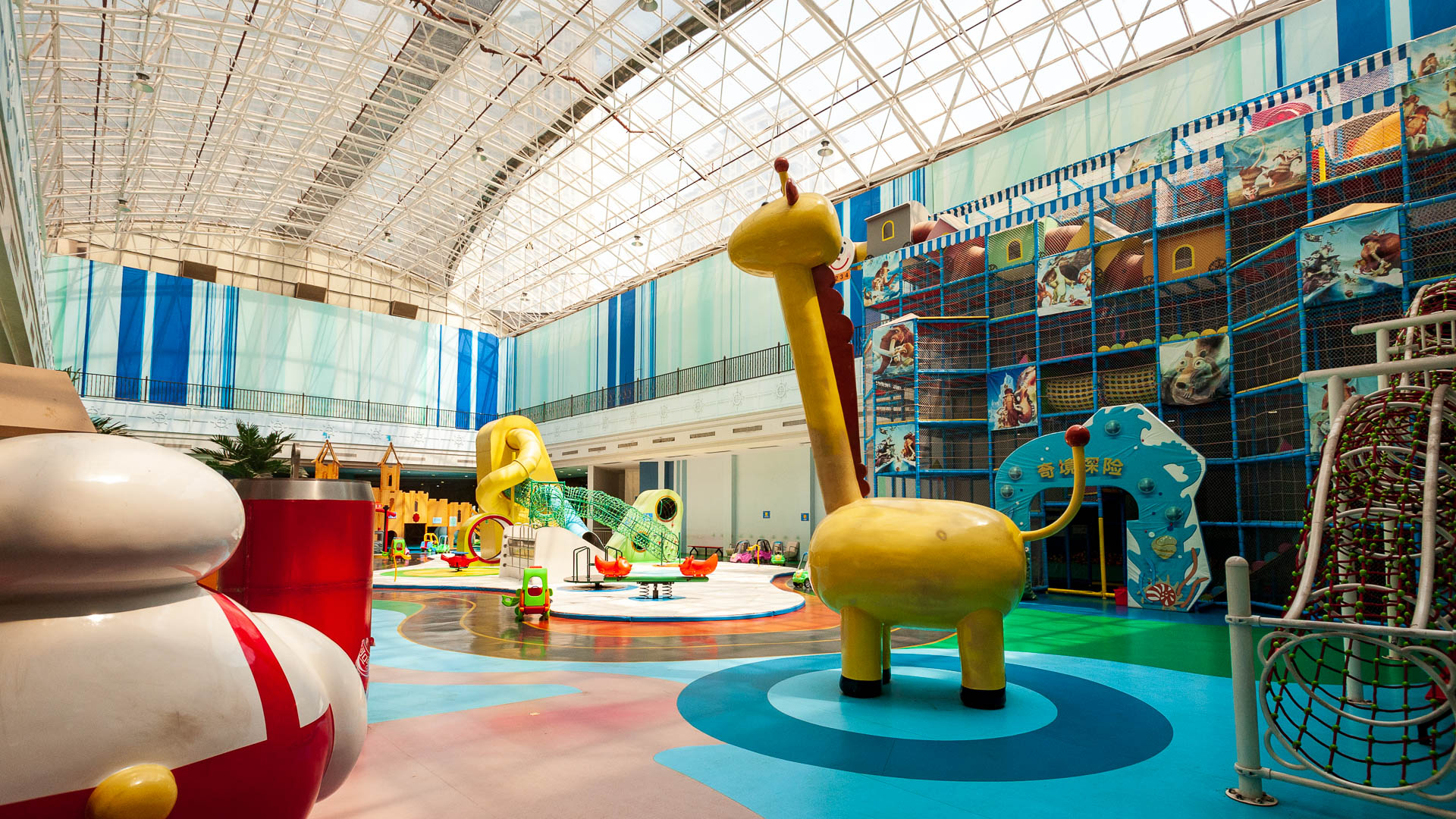 China — Guangdong, Dongguan — architecture