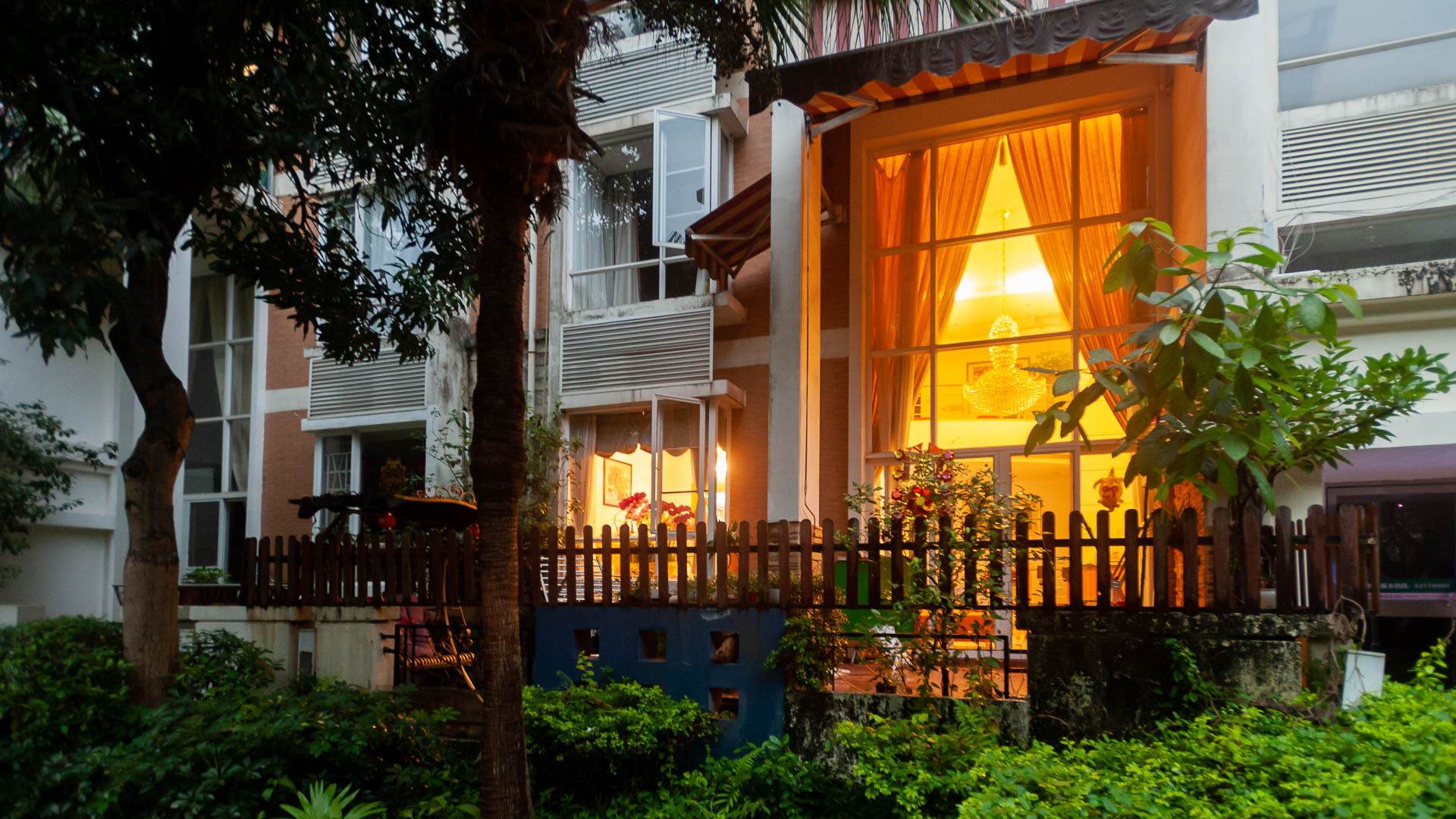 China — Guangdong, Guangzhou — architecture