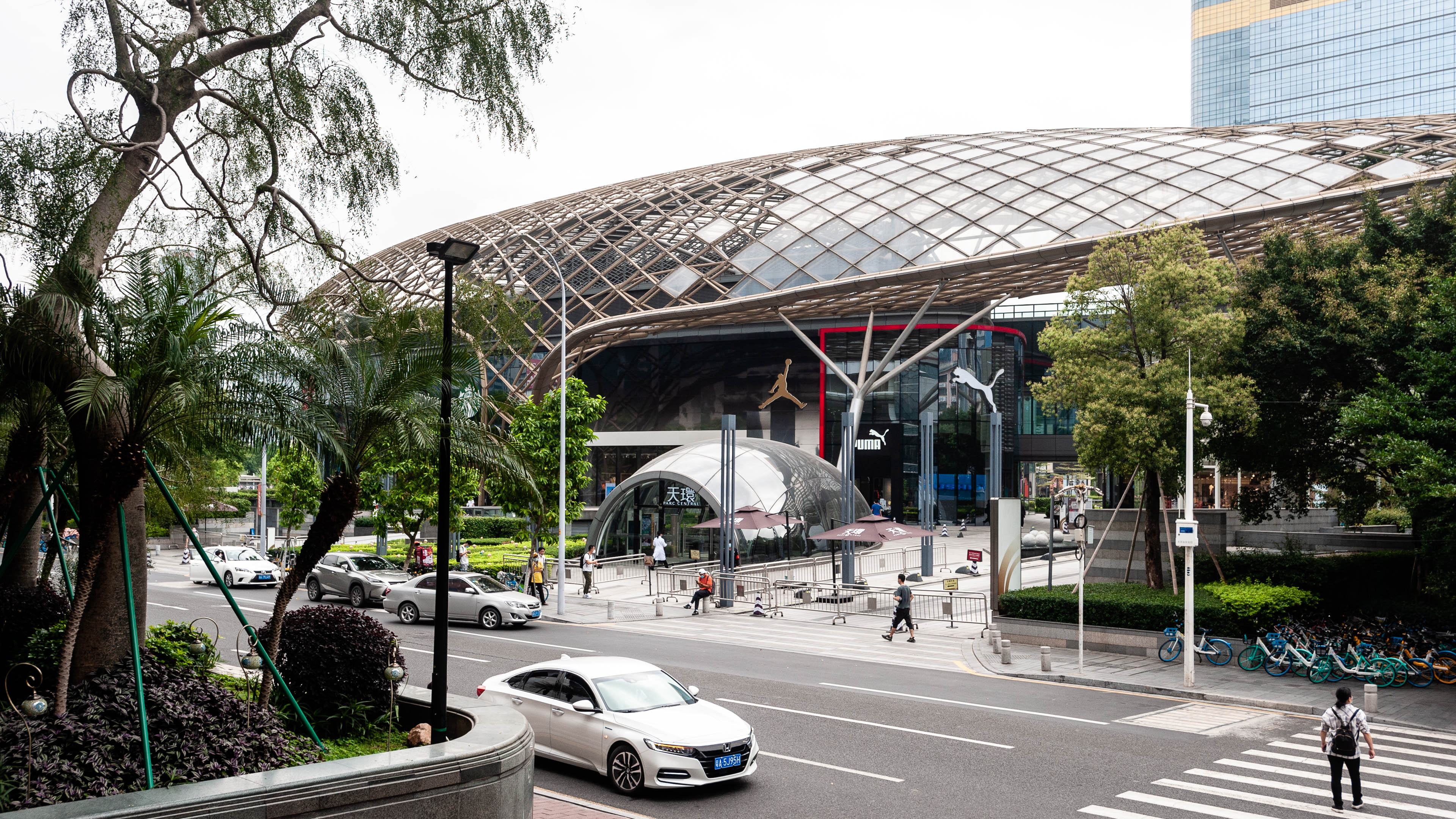 China — Guangdong, Guangzhou — architecture