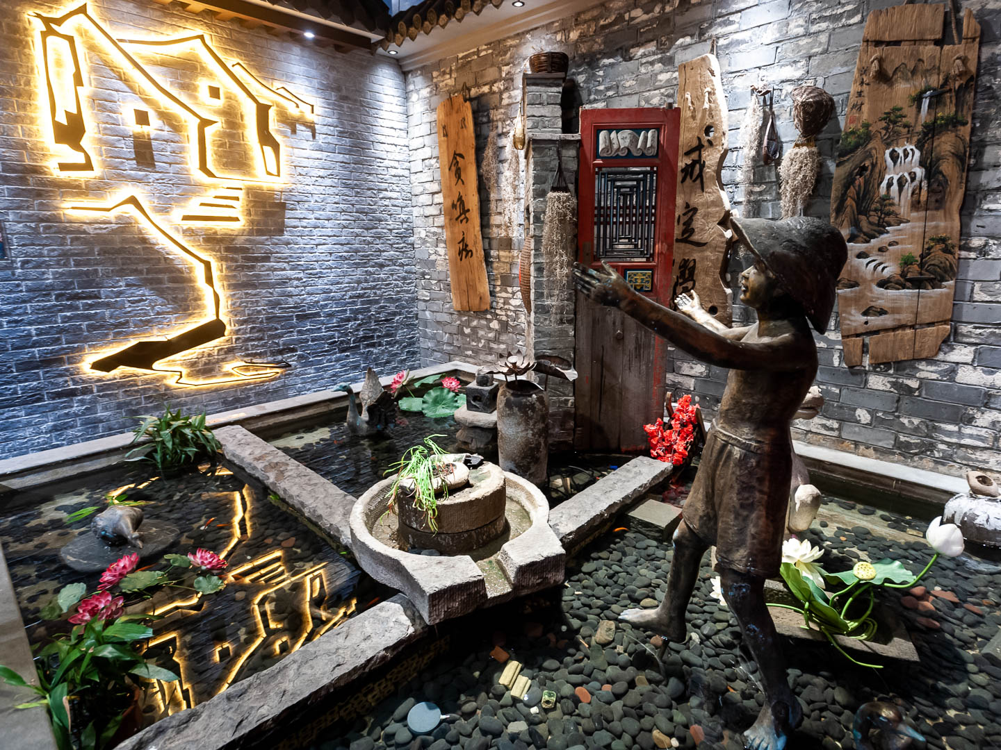 China — Guangdong, Guangzhou — architecture