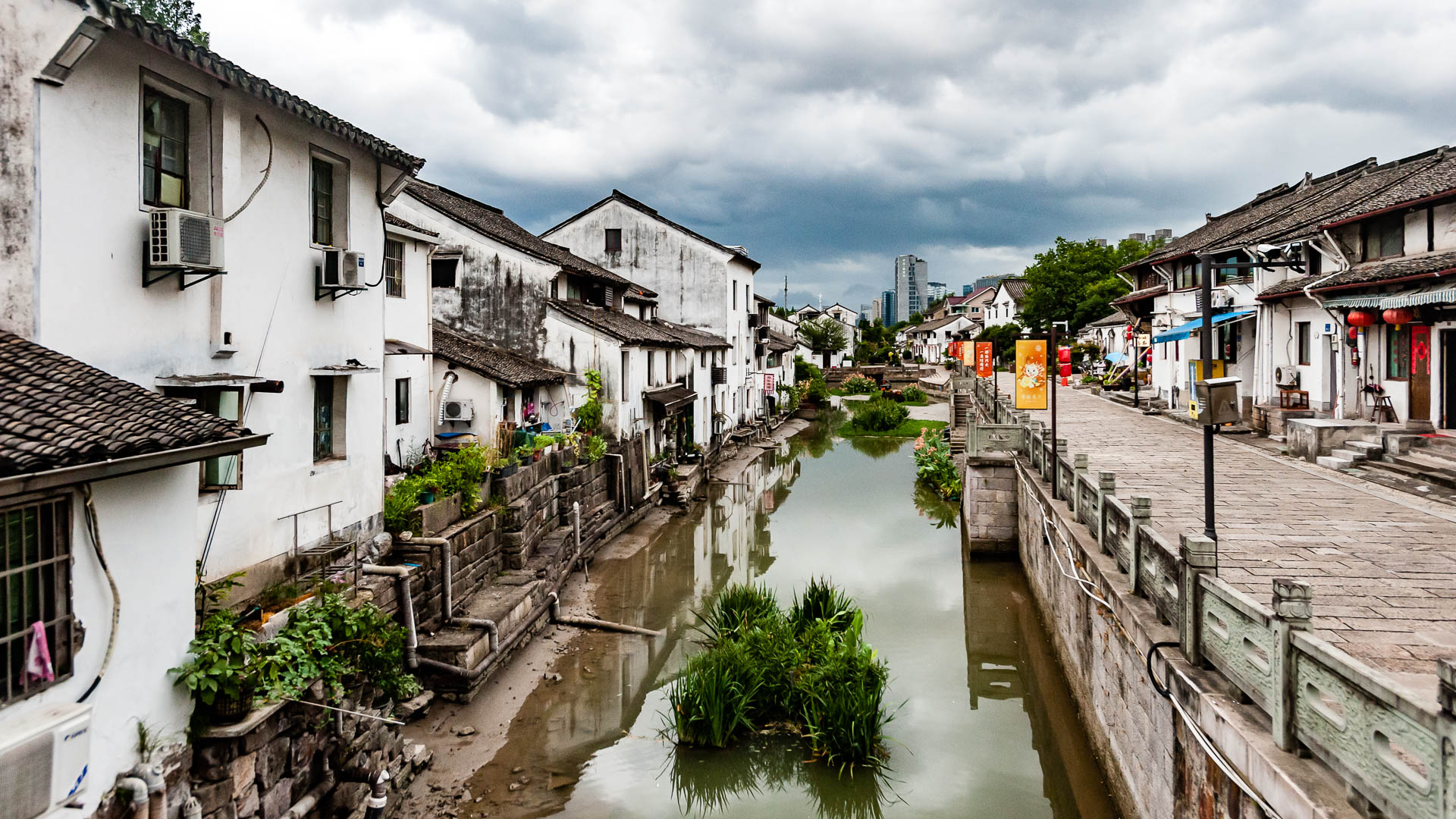 China — Hangzhou, Zhejiang Province — urban