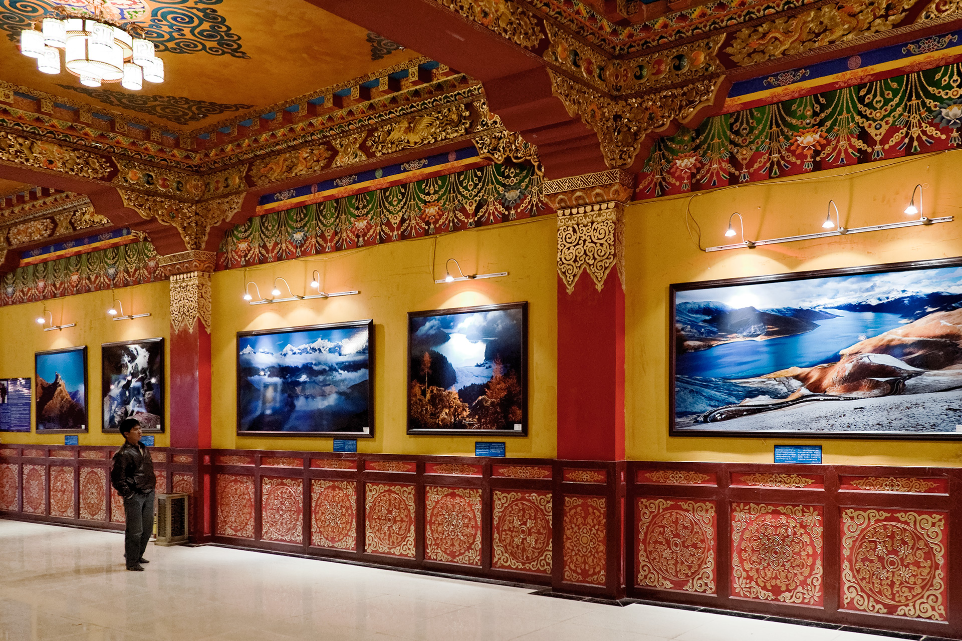 China — Shangri-La, Yunnan — architecture