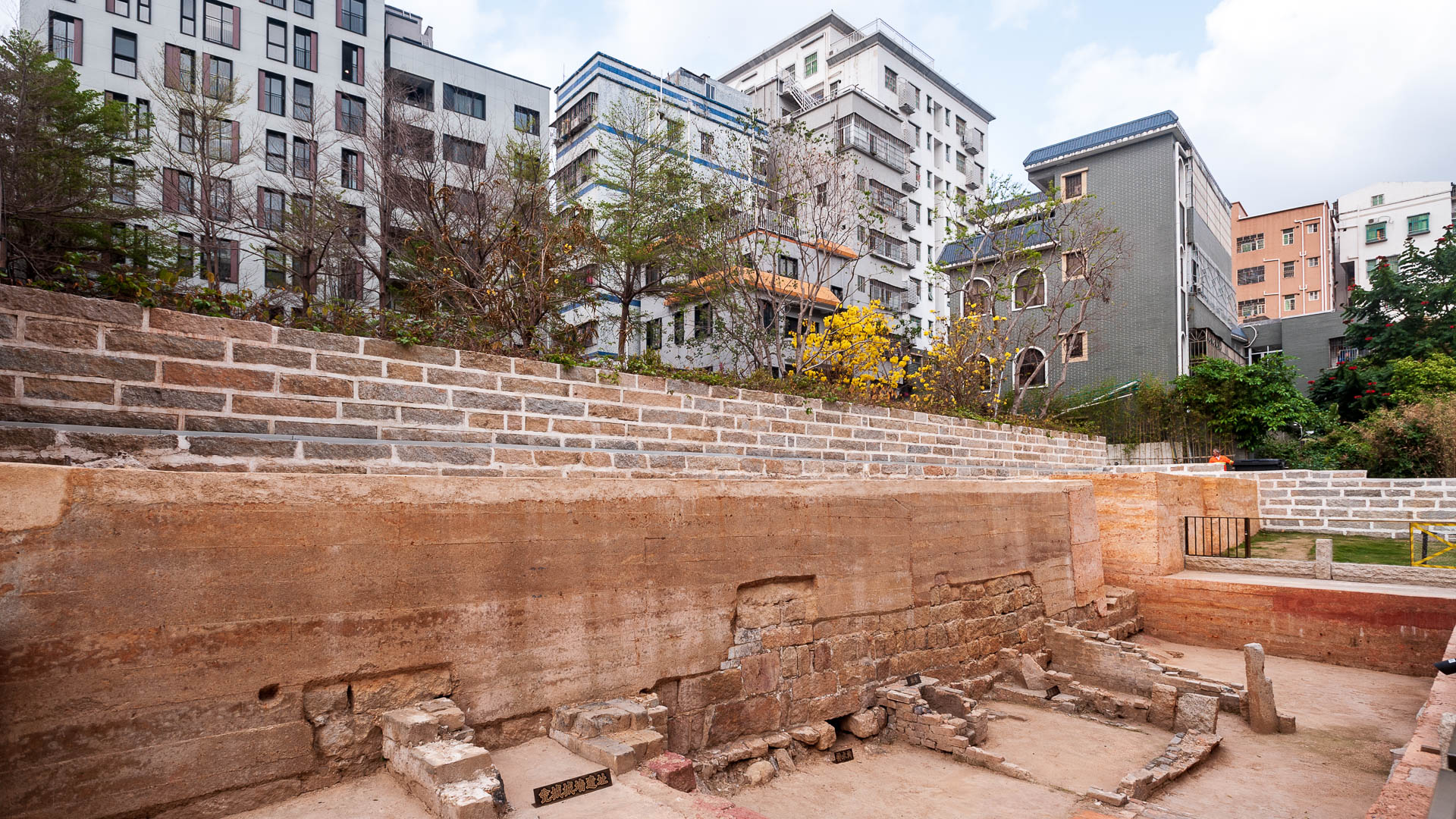 China — Guangdong, Shenzhen — architecture