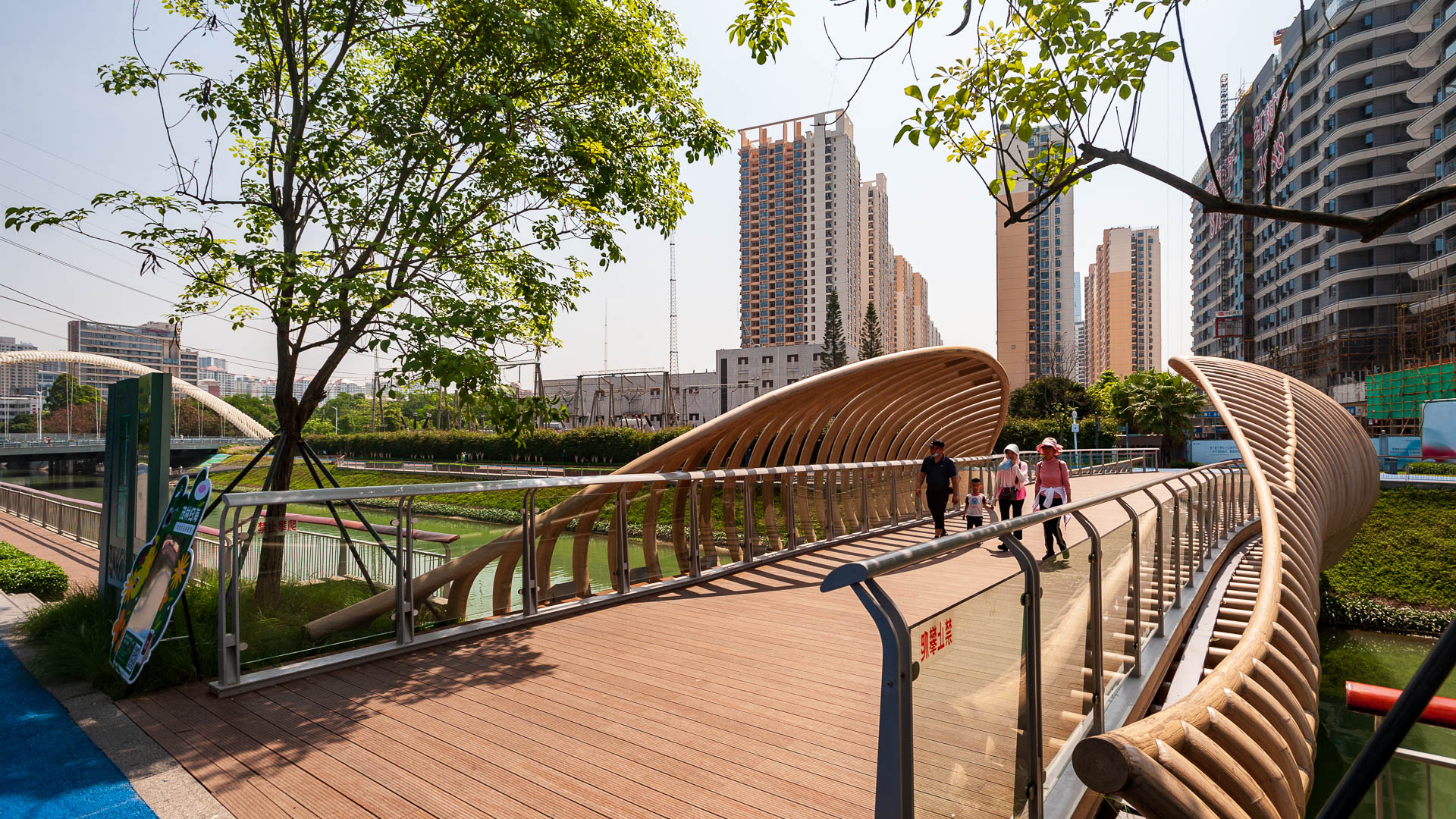 China — Shenzhen, Guangdong Province — architecture