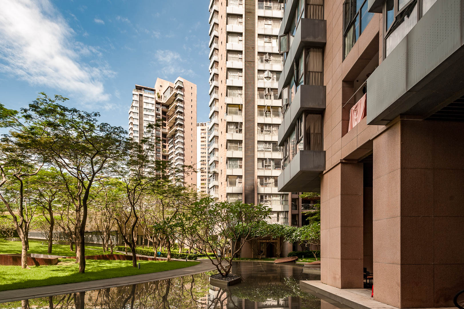 China — Shenzhen, Guangdong — architecture