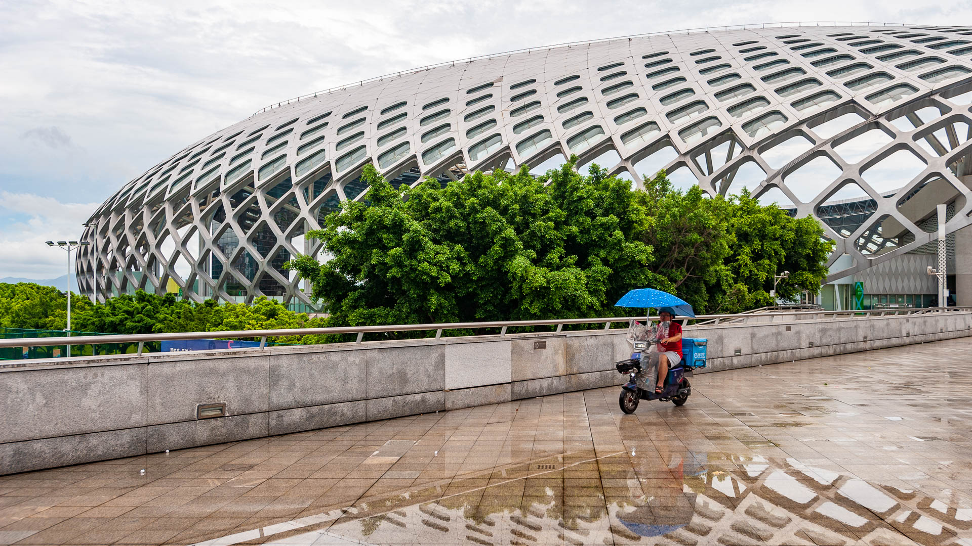 China — Shenzhen, Guangdong Province — architecture