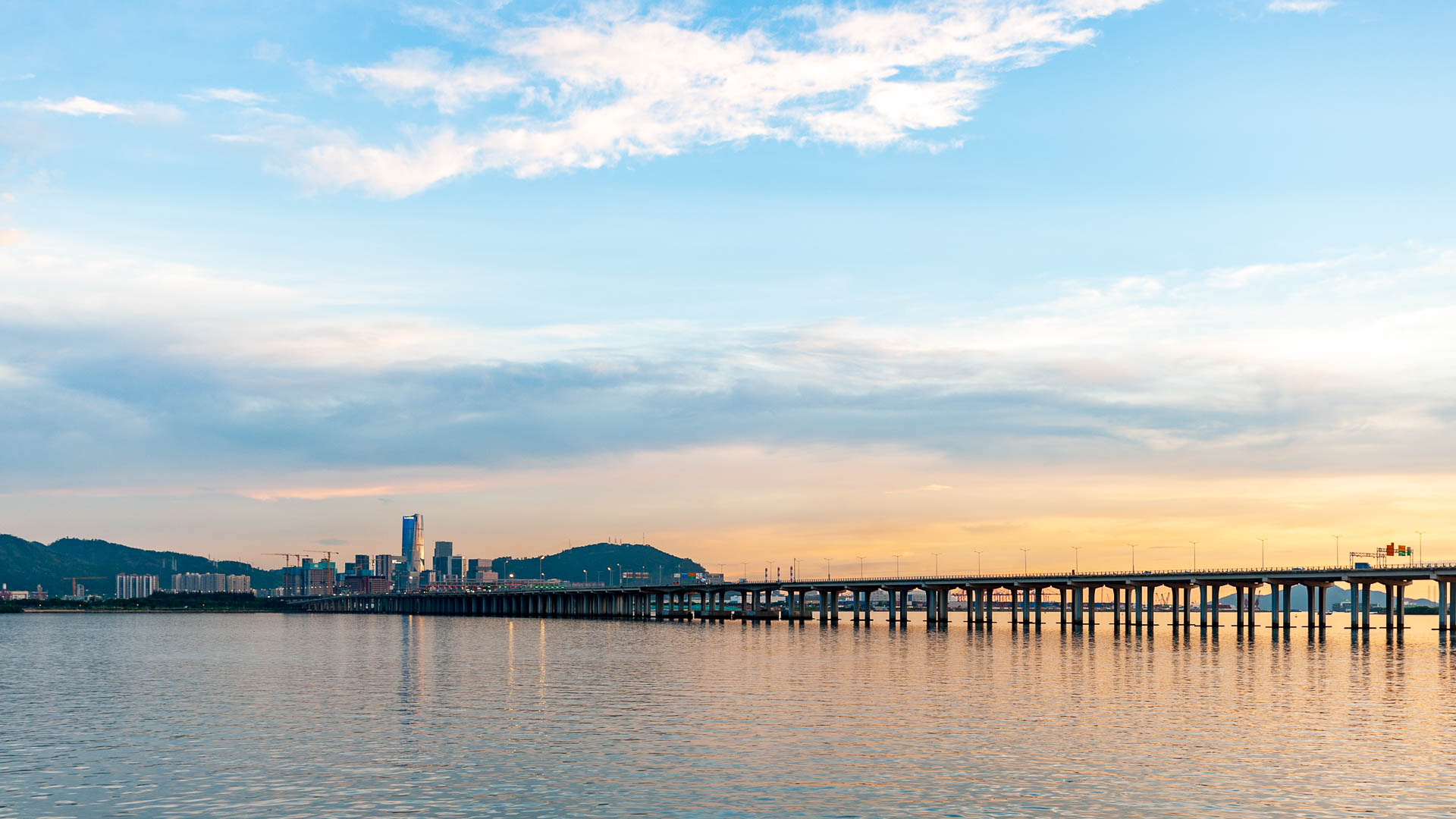 China — Shenzhen, Guangdong Province — landscape