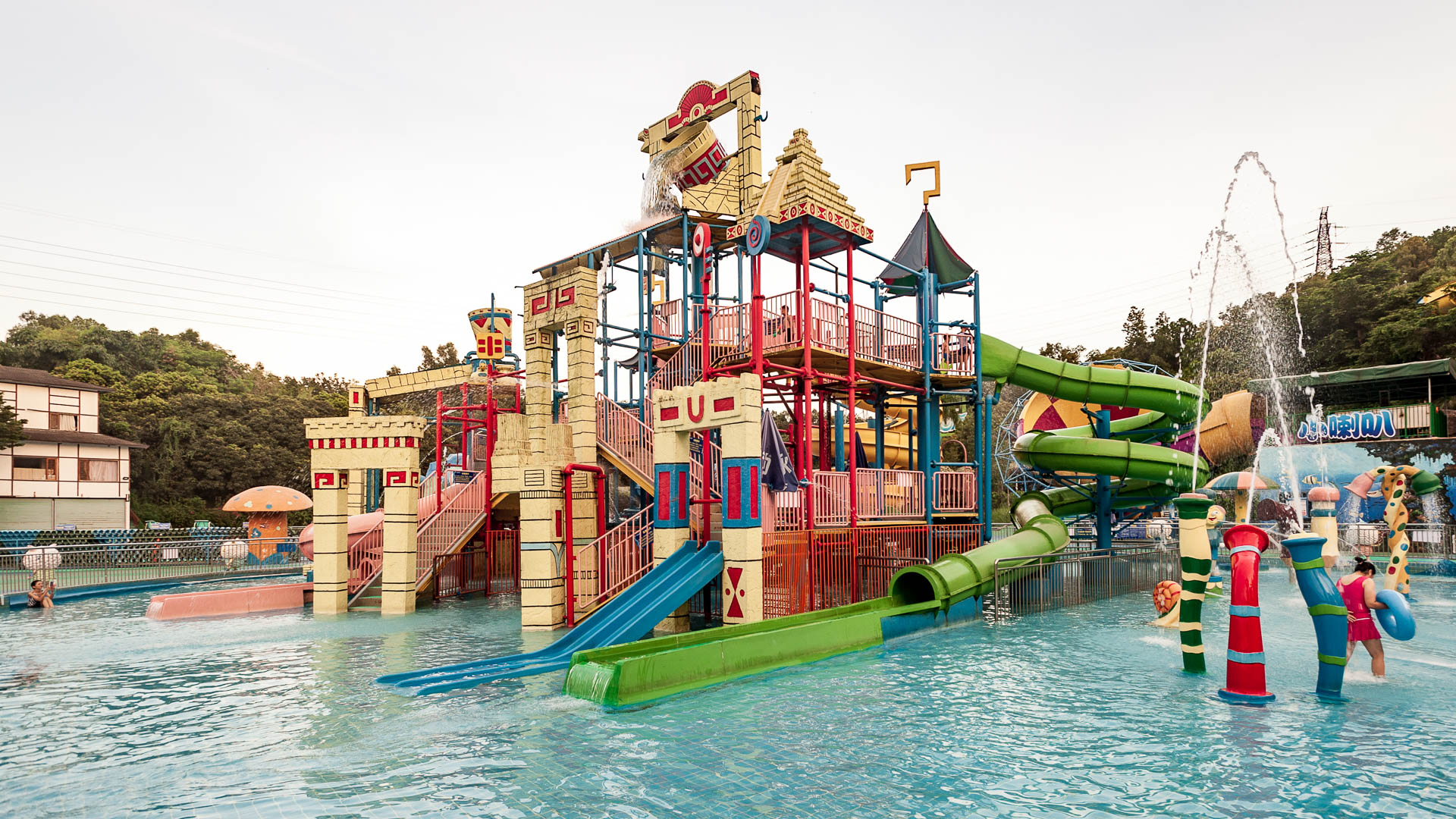 China — Shenzhen — architecture