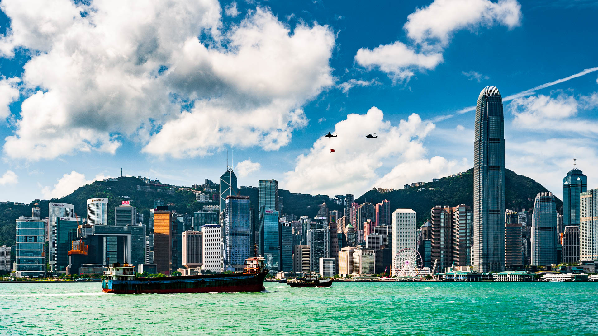 Hong Kong — Victoria Harbour / Central (Hong Kong Island) — urban