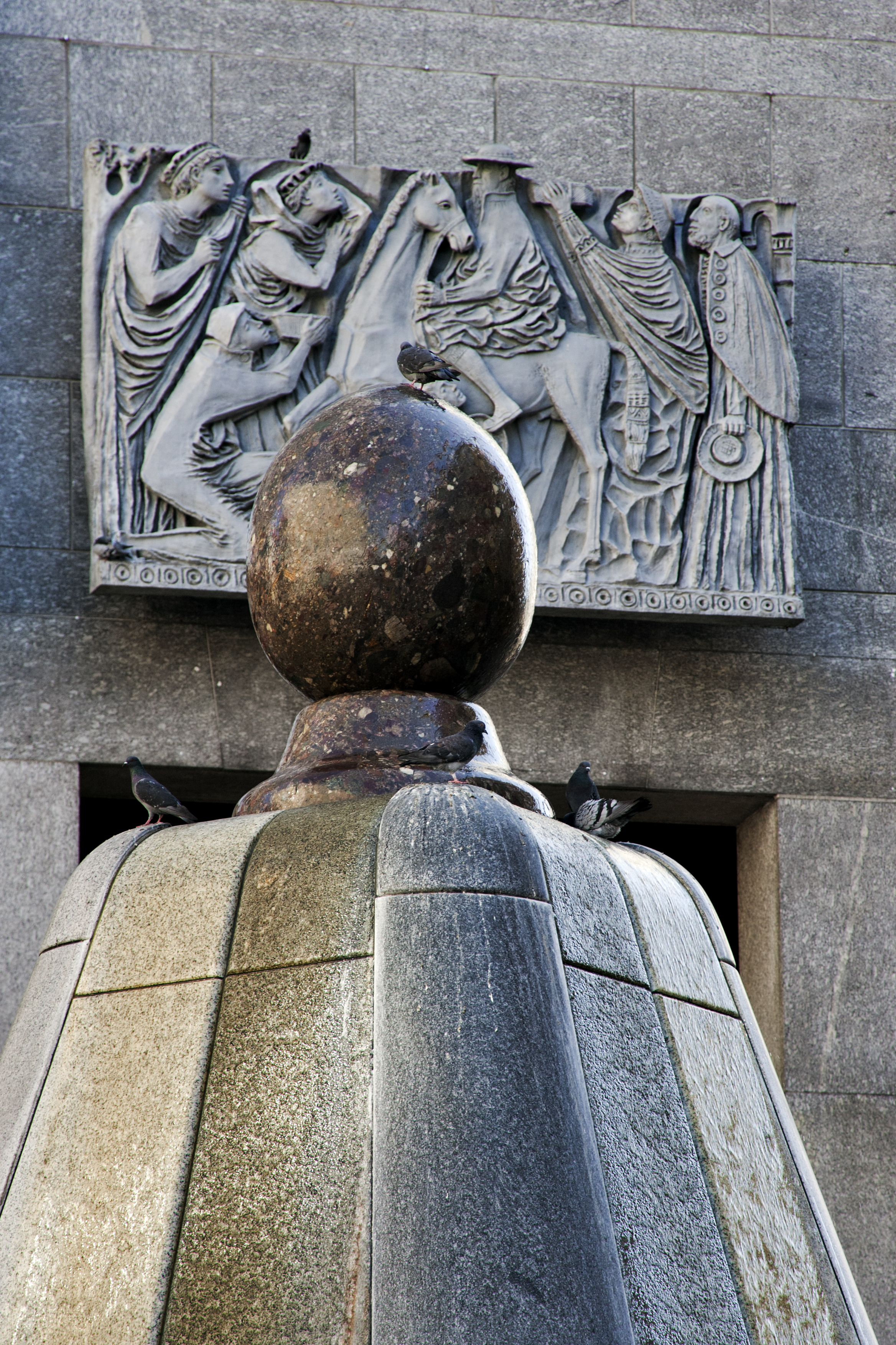 Italy — Milano — architecture