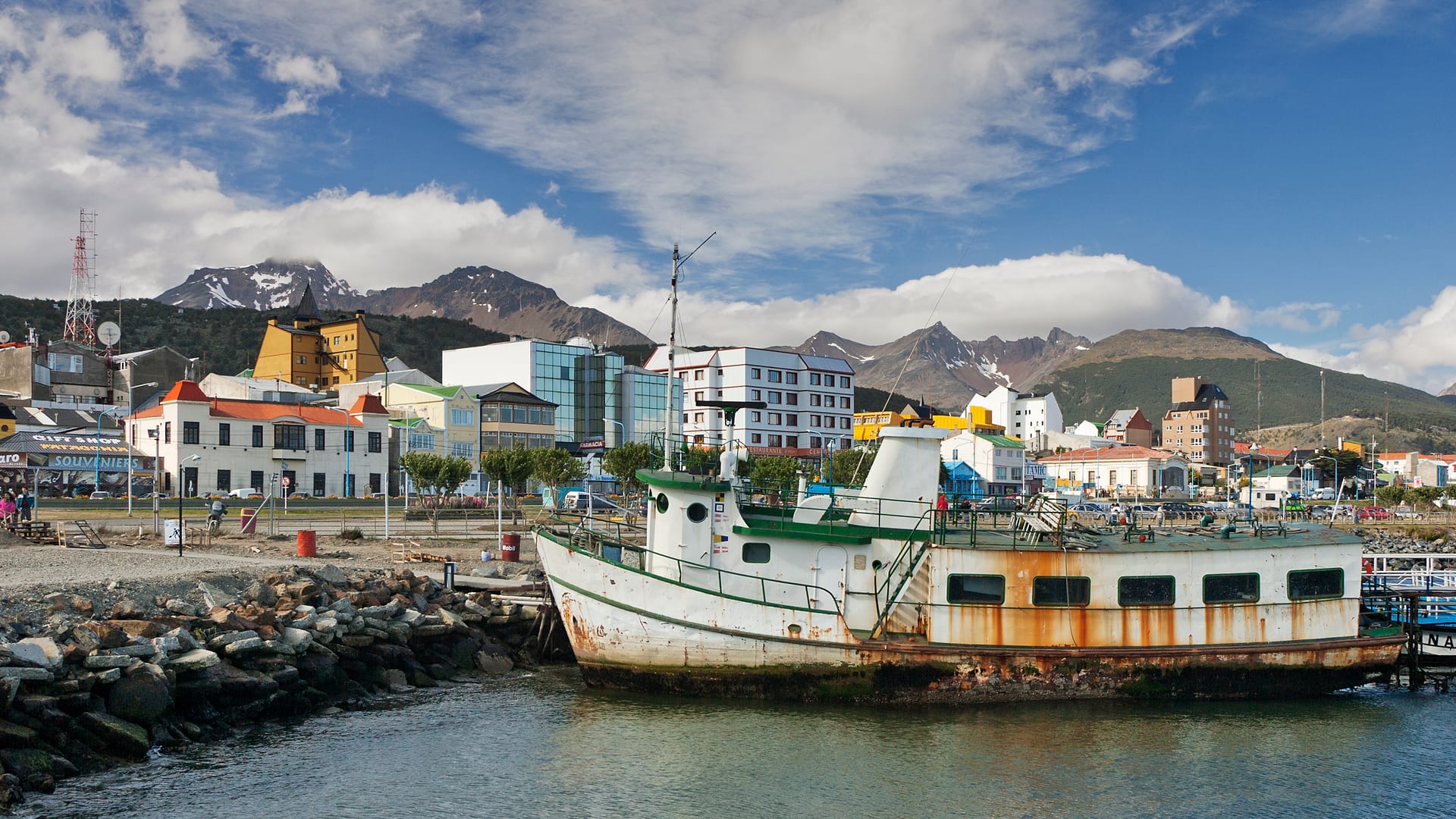 Argentina — Ushuaia — landscape