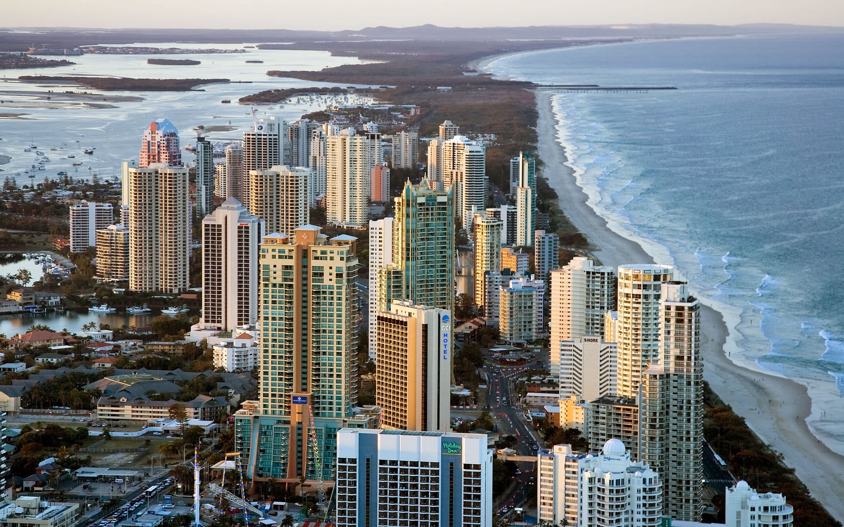 Australia — Gold Coast — urban