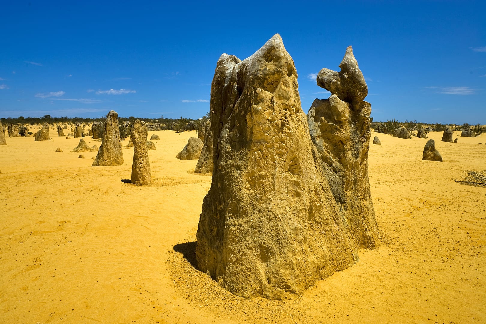 Australia — Pinnacles — landscape