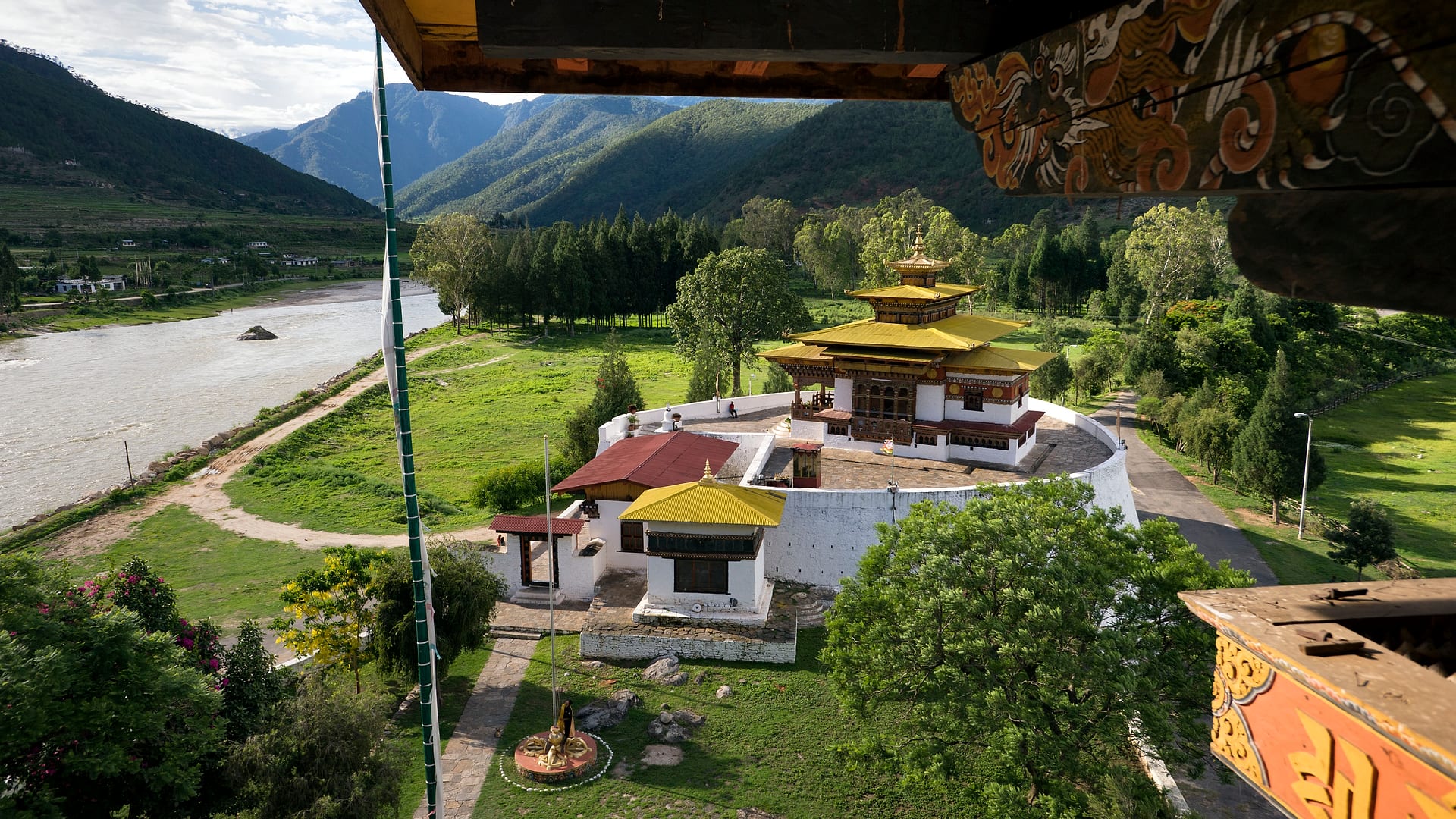 Bhutan — Punakha — architecture