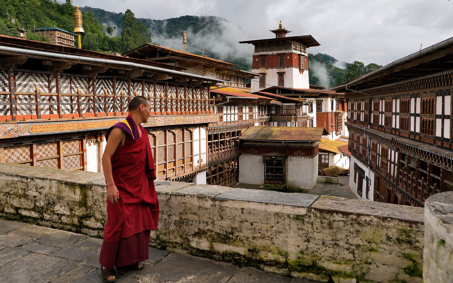 Bhutan — Trongsa — architecture