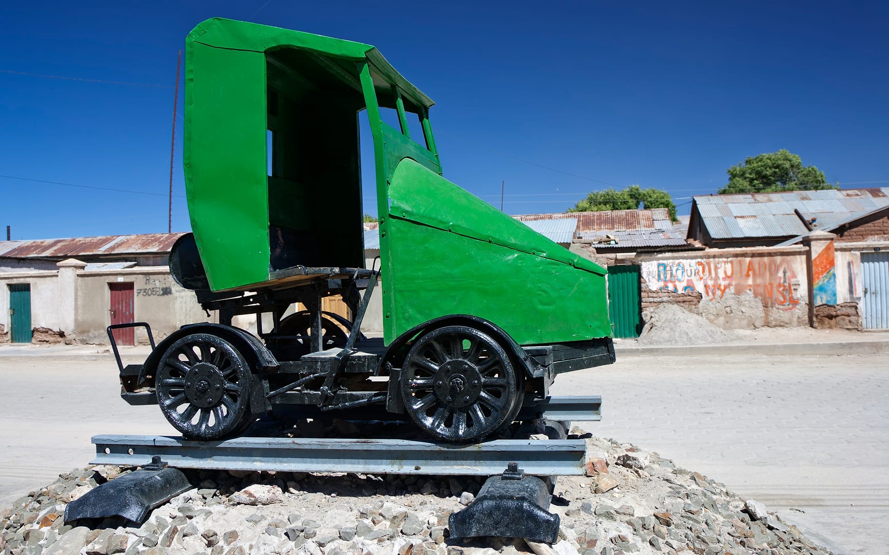 Bolivia — Altiplano — urban