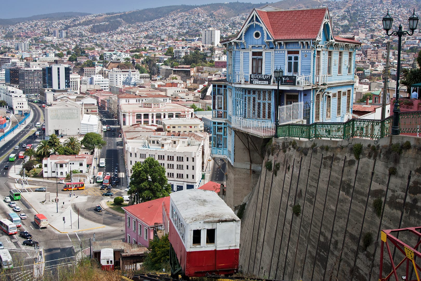 Chile — Valparaiso — urban