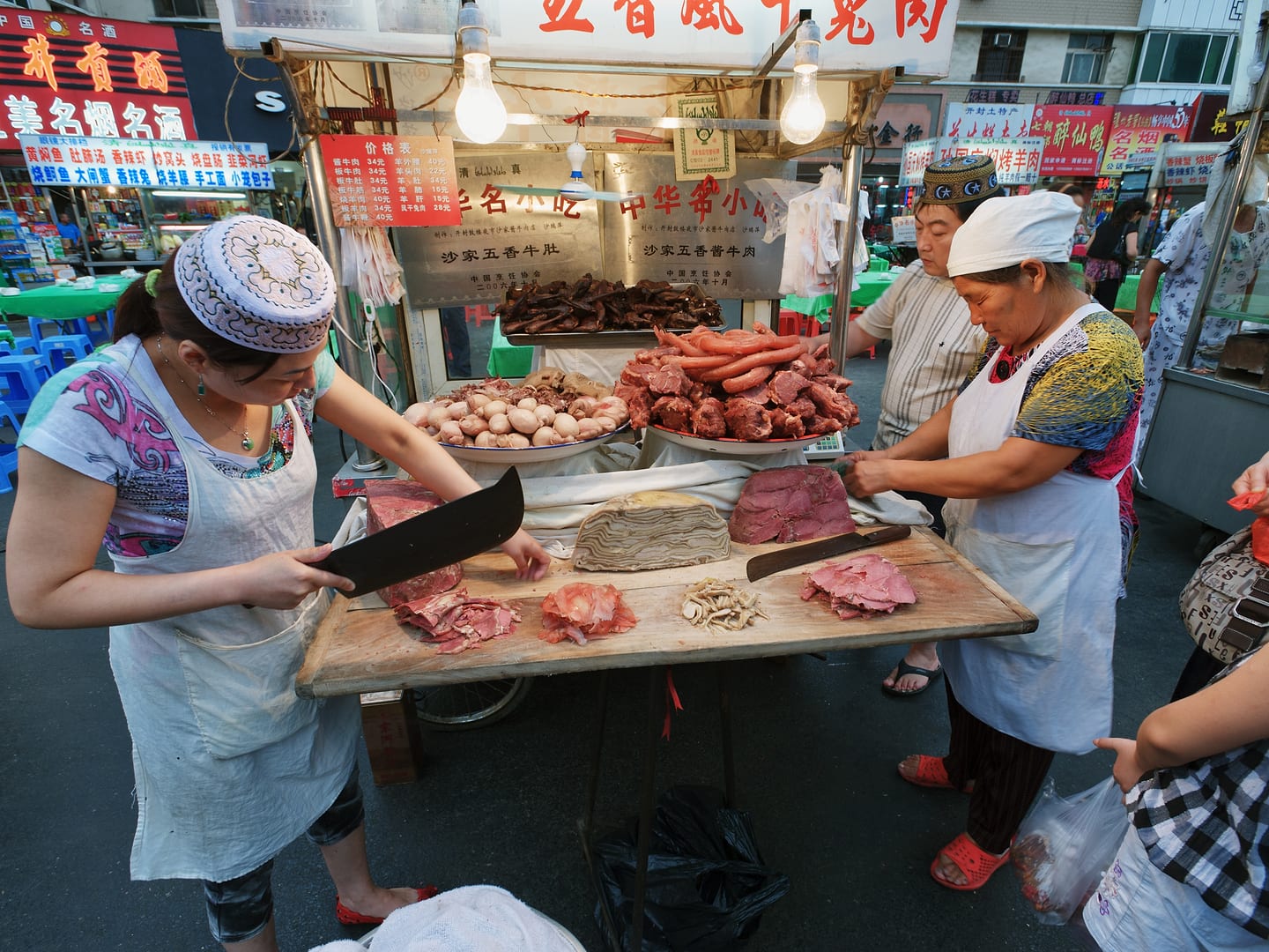 China — Kaifeng — urban