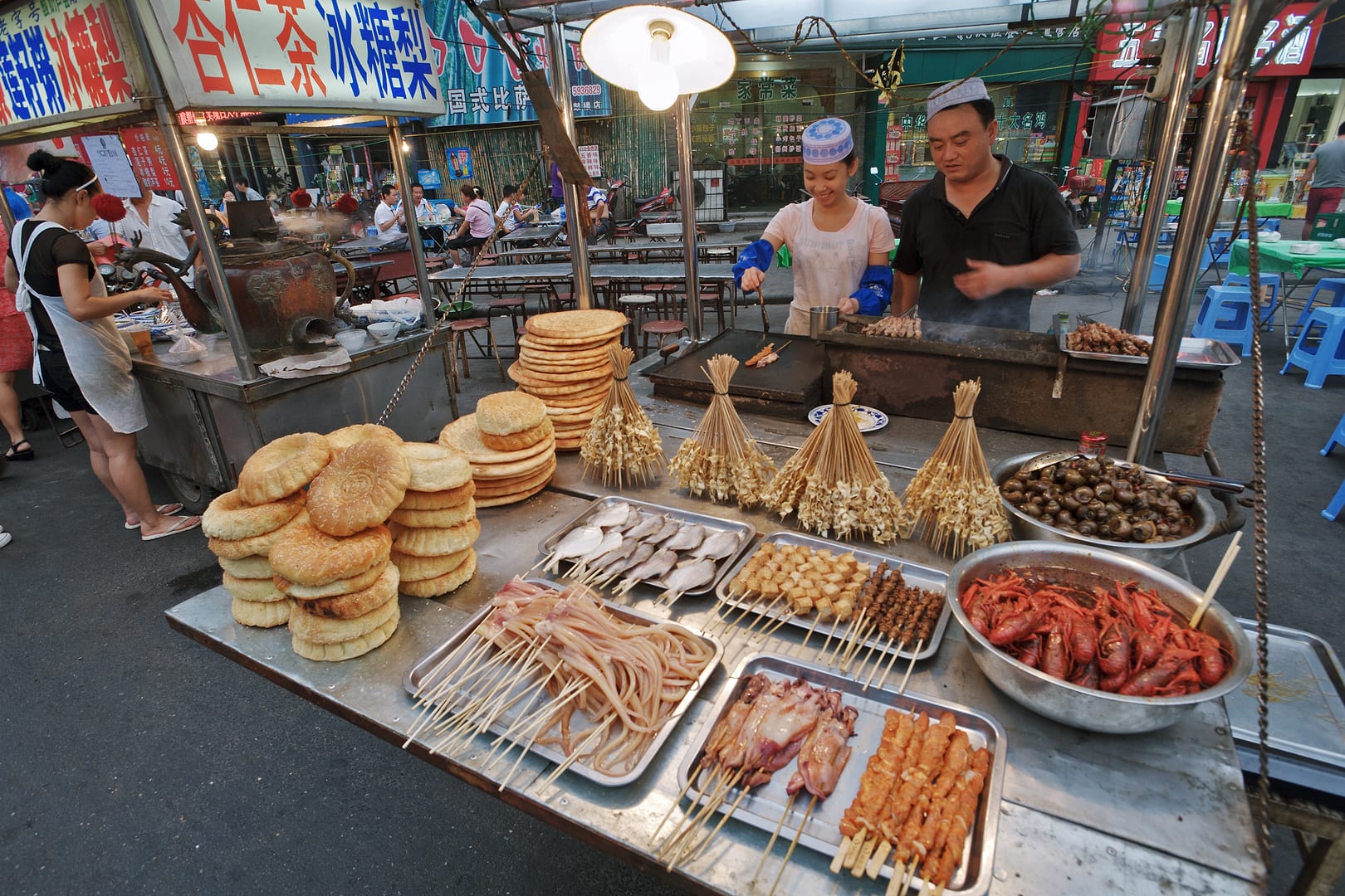 China — Kaifeng — urban
