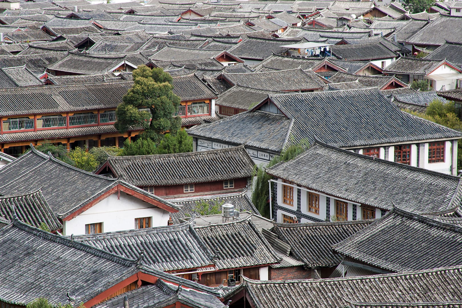 China — Lijiang — architecture