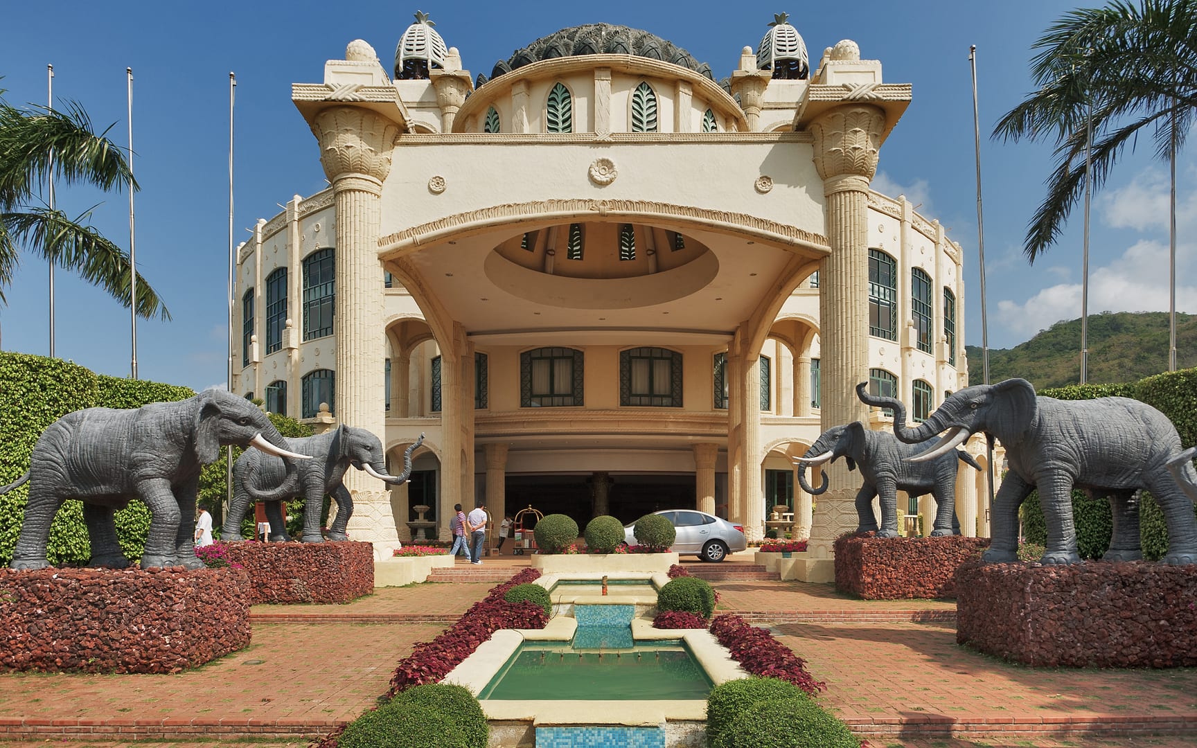 China — Sanya — architecture