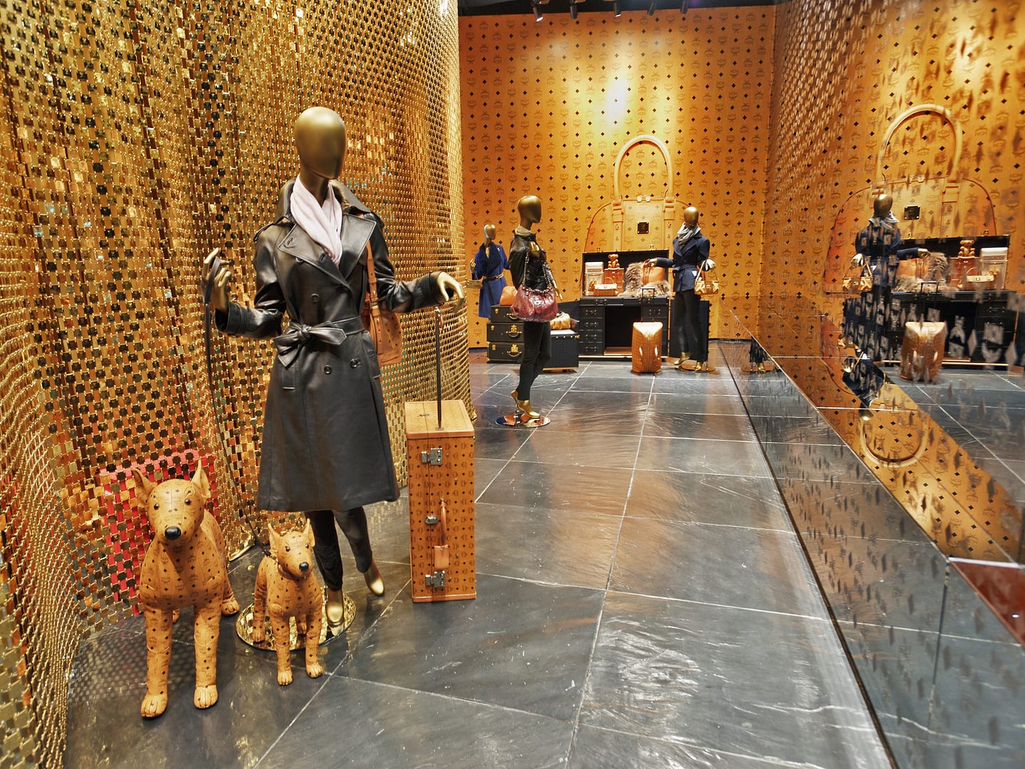 China — Shanghai — architecture