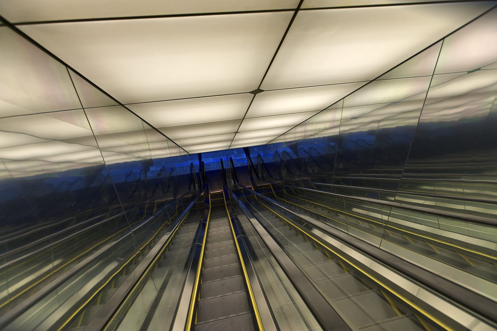 China — Shanghai — architecture