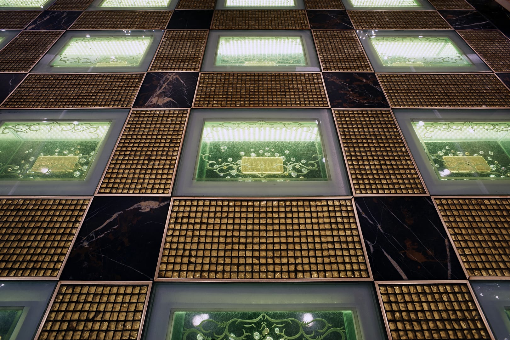 China — Hong Kong — architecture