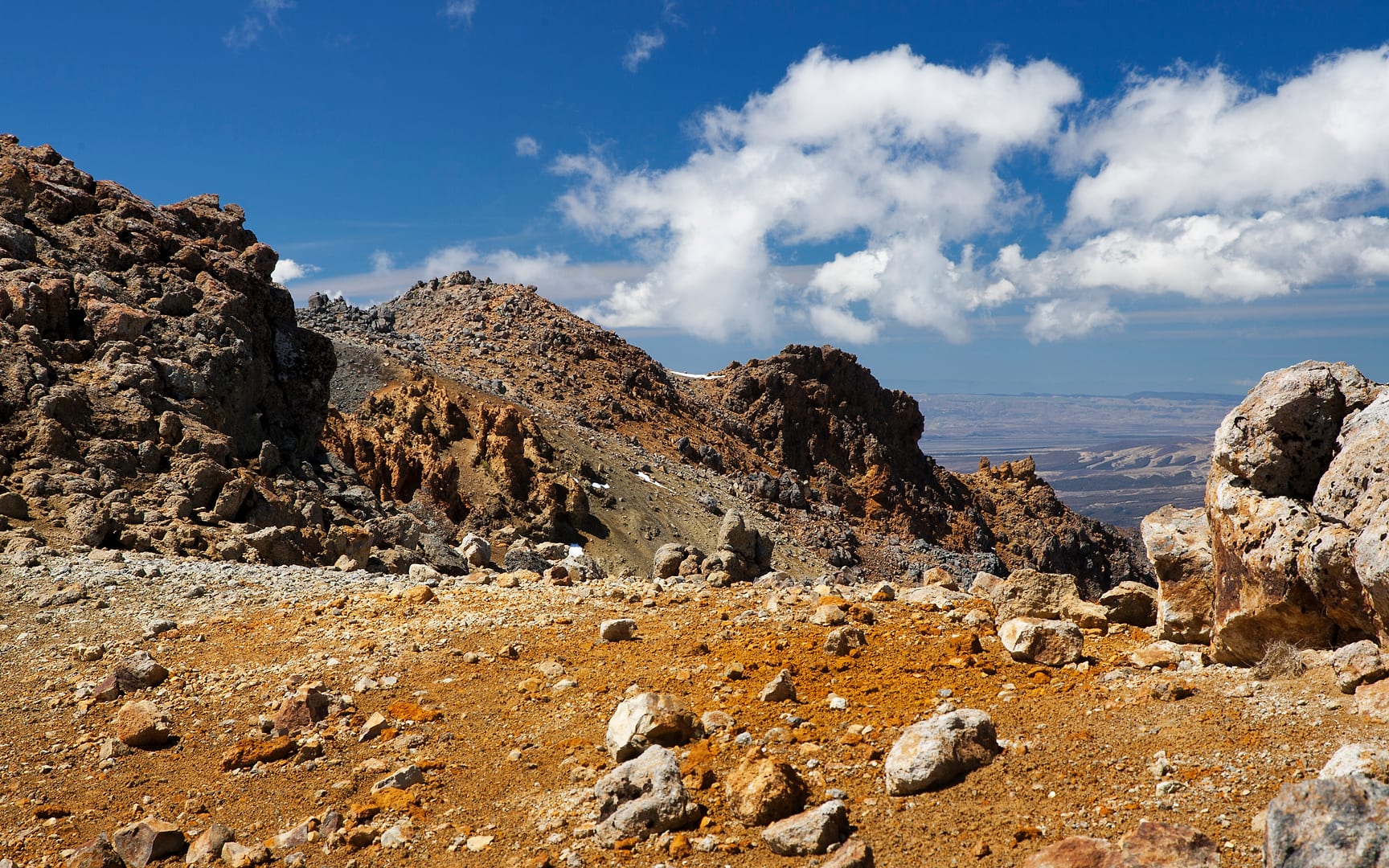 New Zealand — Tongariro — landscape
