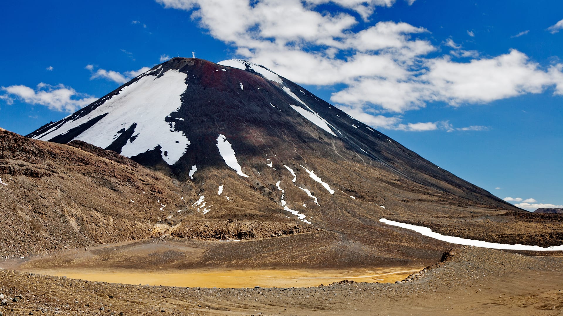 New Zealand — Tongariro — landscape