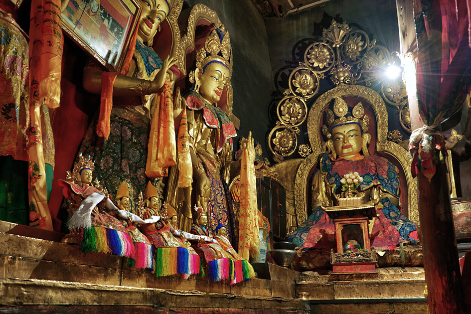 Album,Tibet,Shigatse,Tashilhunpo,Monastery,The,Main,Chanting,Hall,The,Main,Chanting,Hall,14,shafir,photo,image