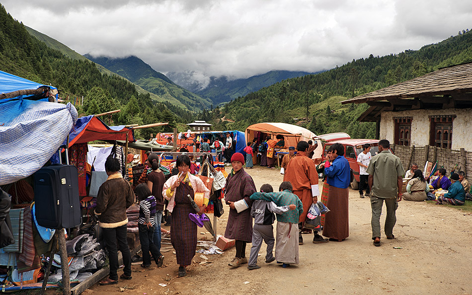 Album,Bhutan,Bumthang,to,Punakha,Market,1,shafir,photo,image