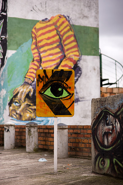 Album,Colombia,Bogota,Graffiti,Graffiti,38,shafir,photo,image