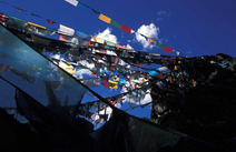 Album / Tibet / Lhasa / Climbing / Climbing 9