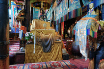 Album / Tibet / Shigatse / Tashilhunpo Monastery / The Main Chanting Hall / The Main Chanting Hall 3